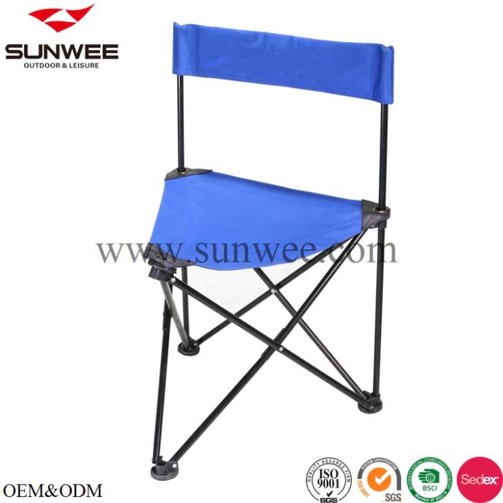 બેકરેસ્ટ સાથે ટ્રીપોડ કેમ્પિંગ સ્ટૂલ